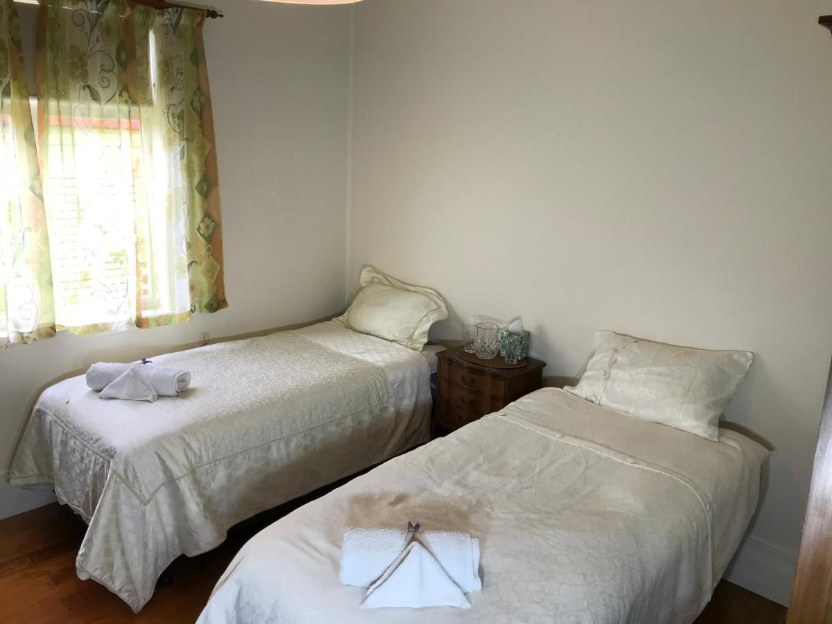 School Lane B&B Wr. Whangarei Ngoại thất bức ảnh